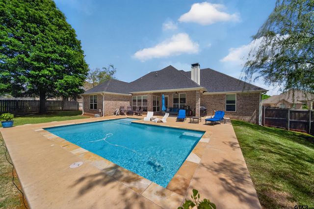 21328 Boone Drive, Bullard, TX 75757