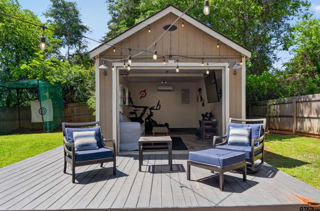 21328 Boone Drive, Bullard, TX 75757