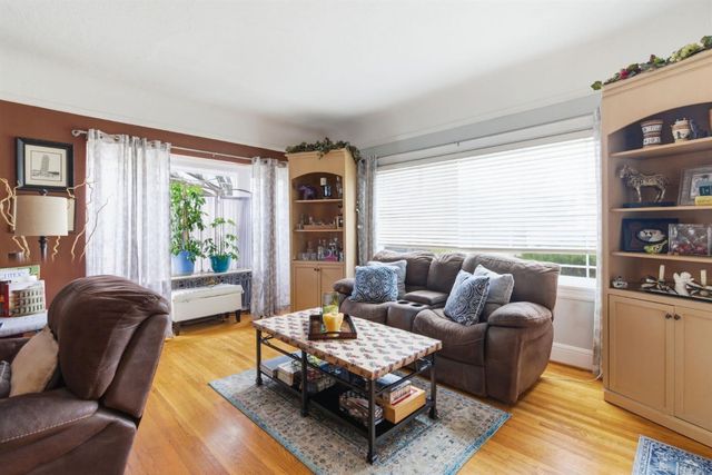 1024 W Flora St, Stockton, CA 95203