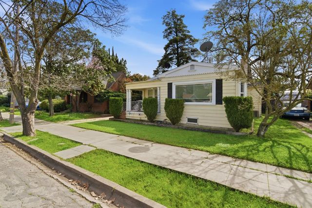 1024 W Flora St, Stockton, CA 95203