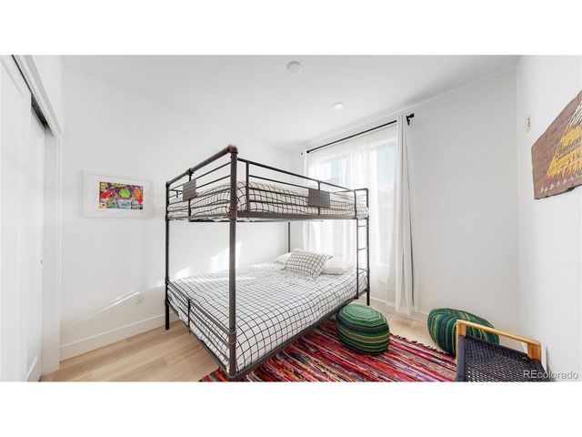 930 Blue River Pkwy 622, Silverthorne, CO 80498