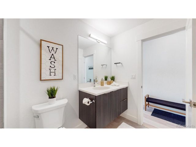 930 Blue River Pkwy 622, Silverthorne, CO 80498