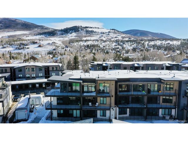 930 Blue River Pkwy 622, Silverthorne, CO 80498