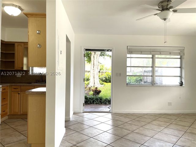 225 NW 23rd St 1, Wilton Manors, FL 33311