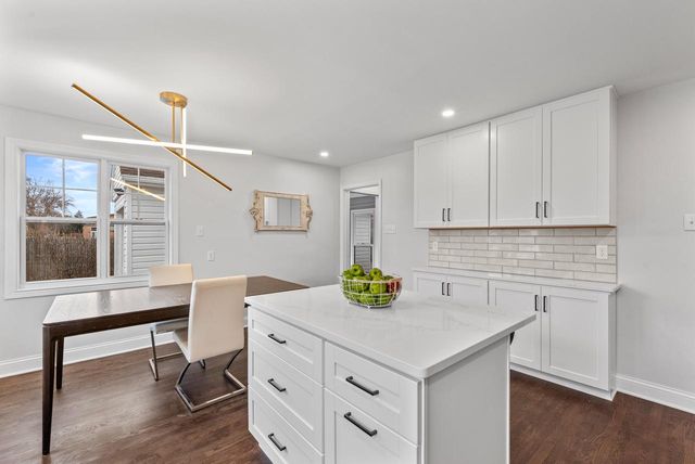 102 W Calumet ROAD, Fox Point, WI 53217