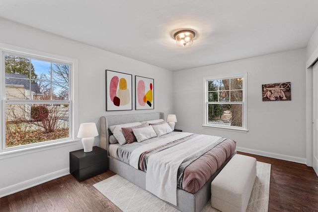 102 W Calumet ROAD, Fox Point, WI 53217