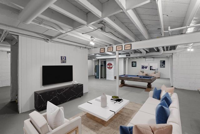 102 W Calumet ROAD, Fox Point, WI 53217