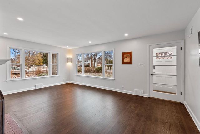 102 W Calumet ROAD, Fox Point, WI 53217