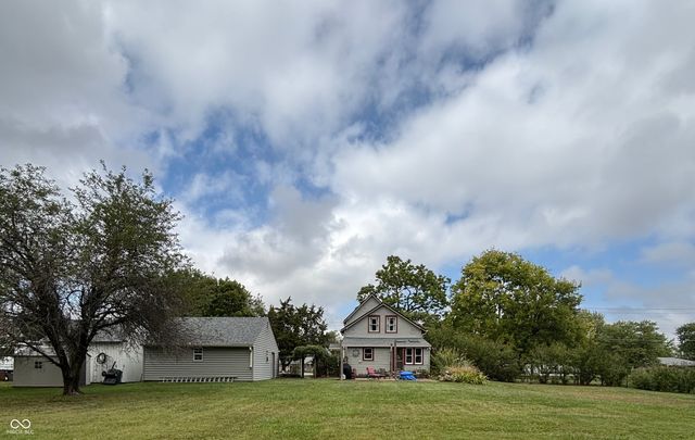 6357 W Us 52, New Palestine, IN 46163