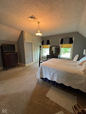 6357 W Us 52, New Palestine, IN 46163