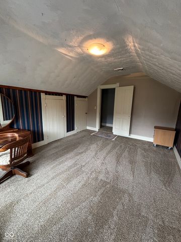 6357 W Us 52, New Palestine, IN 46163