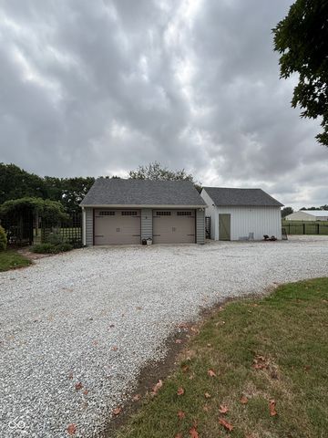 6357 W Us 52, New Palestine, IN 46163