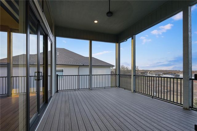 8181 Valley Road, Lenexa, KS 66220