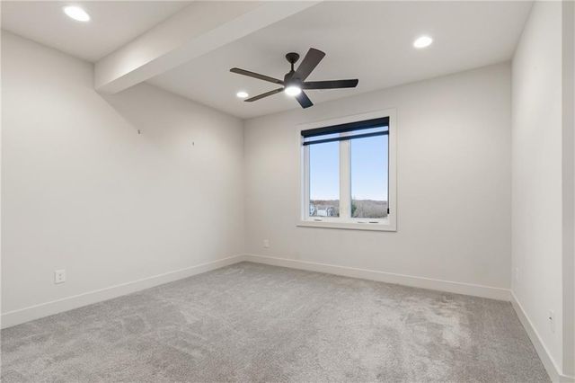 8181 Valley Road, Lenexa, KS 66220