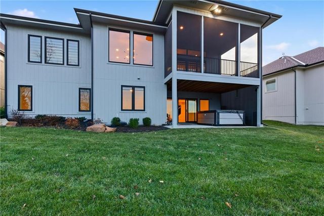 8181 Valley Road, Lenexa, KS 66220