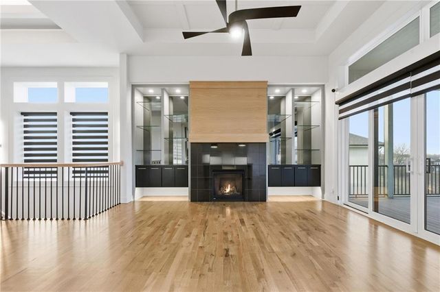 8181 Valley Road, Lenexa, KS 66220