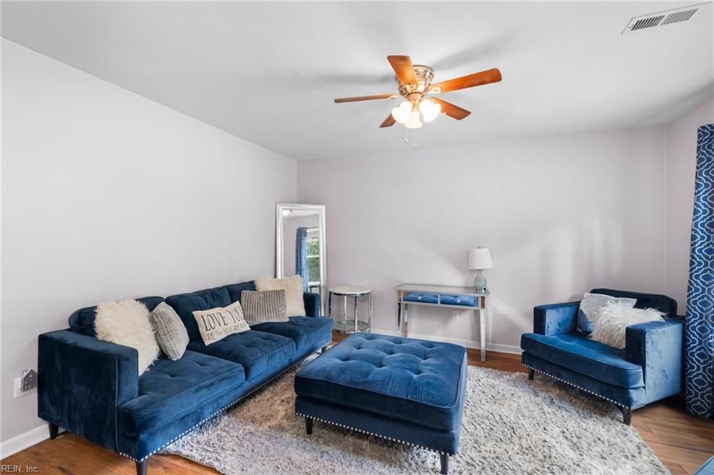 15 Old Church CIR, Portsmouth, VA 23703