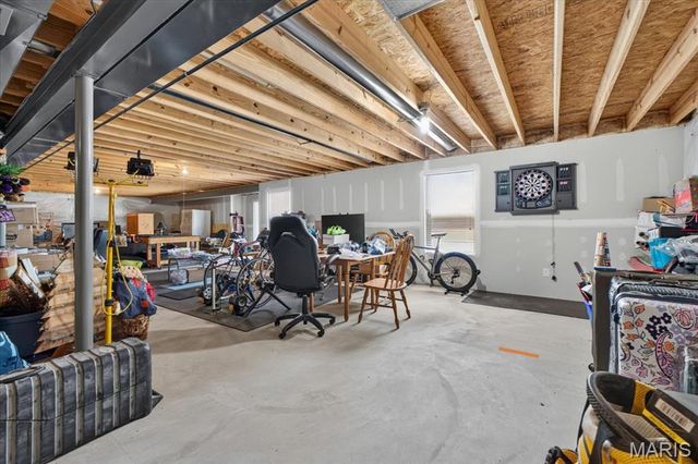 323 Mason Glen Drive, Lake St Louis, MO 63367