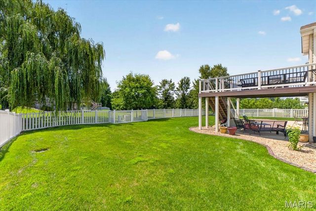 323 Mason Glen Drive, Lake St Louis, MO 63367