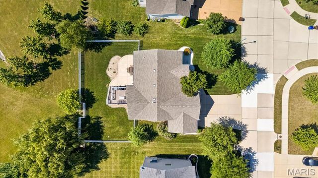 323 Mason Glen Drive, Lake St Louis, MO 63367