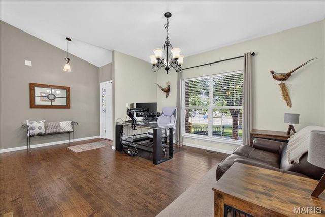 323 Mason Glen Drive, Lake St Louis, MO 63367