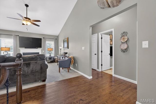 323 Mason Glen Drive, Lake St Louis, MO 63367