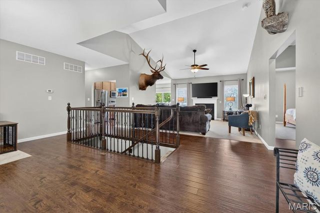 323 Mason Glen Drive, Lake St Louis, MO 63367