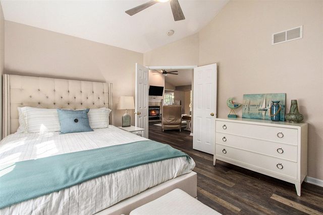 32282 Pinedale Lane, Gobles, MI 49055