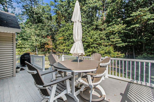 32282 Pinedale Lane, Gobles, MI 49055