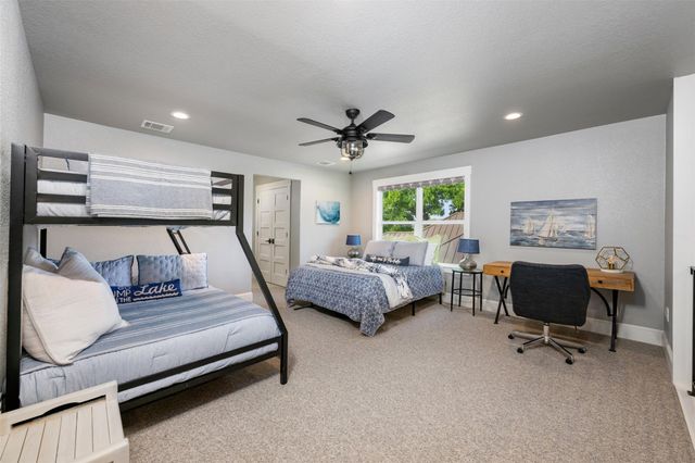 1002 Pecan CIR, Marble Falls, TX 78654