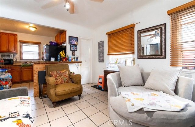 8995 Victoria Avenue, South Gate, CA 90280