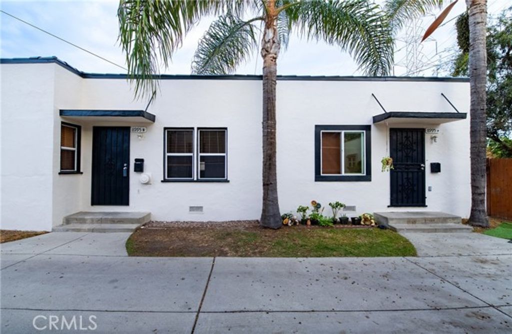 8995 Victoria Avenue, South Gate, CA 90280