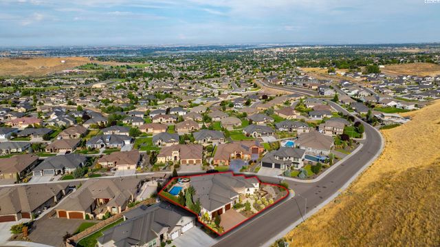 1953 Gala Way, Richland, WA 99352