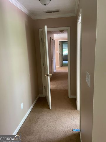 5279 Rocky Hill Drive SW, Lilburn, GA 30047