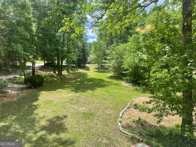 5279 Rocky Hill Drive SW, Lilburn, GA 30047