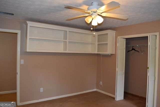 5279 Rocky Hill Drive SW, Lilburn, GA 30047