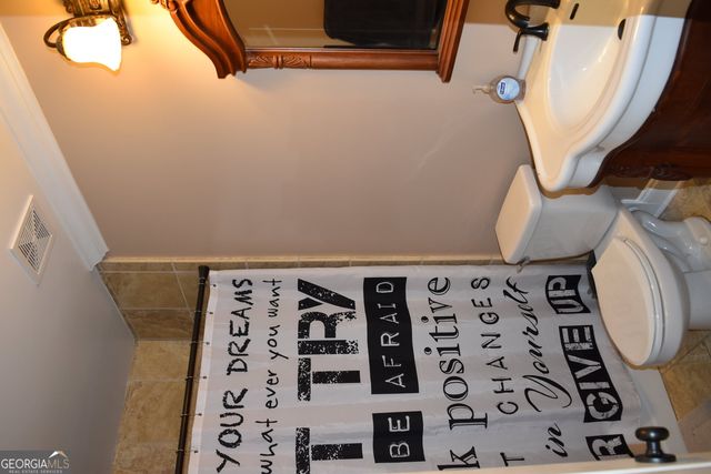 5279 Rocky Hill Drive SW, Lilburn, GA 30047