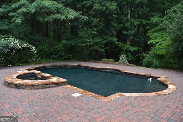 5279 Rocky Hill Drive SW, Lilburn, GA 30047