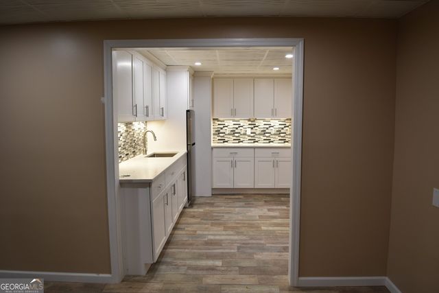 5279 Rocky Hill Drive SW, Lilburn, GA 30047