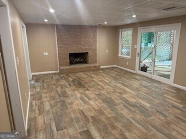 5279 Rocky Hill Drive SW, Lilburn, GA 30047