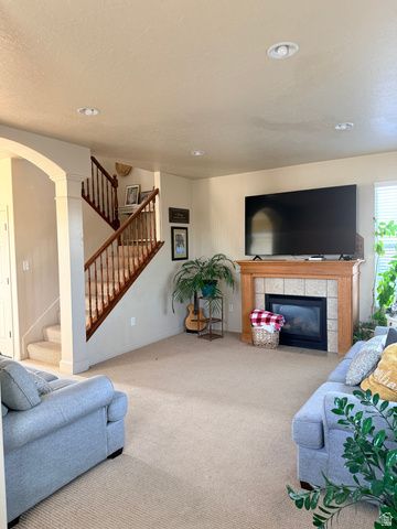 11778 S SUN TEA WAY, South Jordan, UT 84009