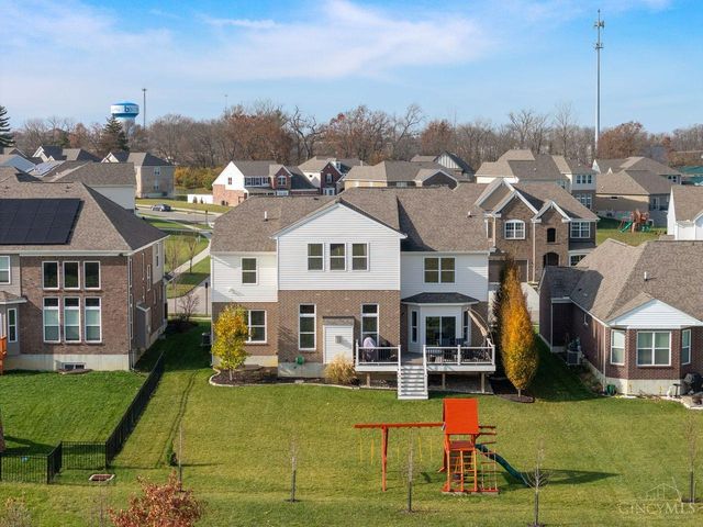 8074 Taffy Drive, West Chester, OH 45069