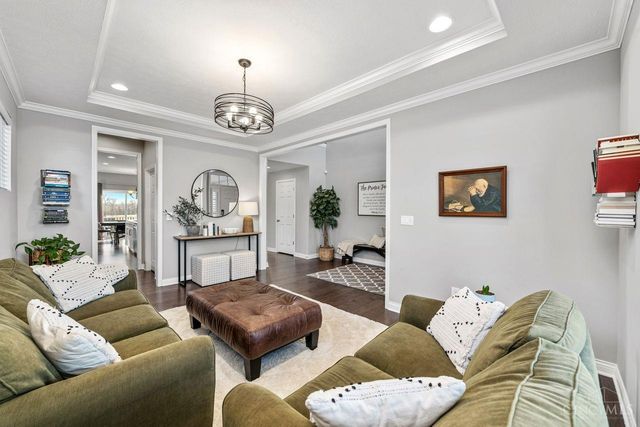 8074 Taffy Drive, West Chester, OH 45069