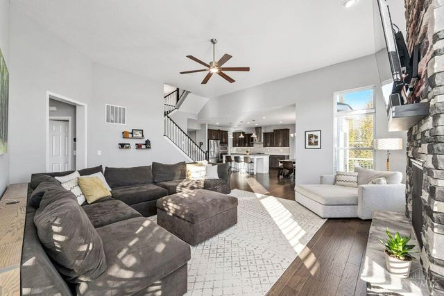 8074 Taffy Drive, West Chester, OH 45069