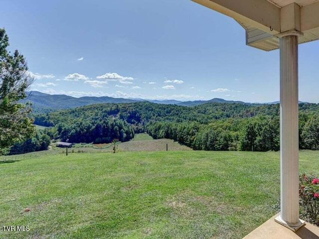 5200 Greene Mountain Road, Greeneville, TN 37743