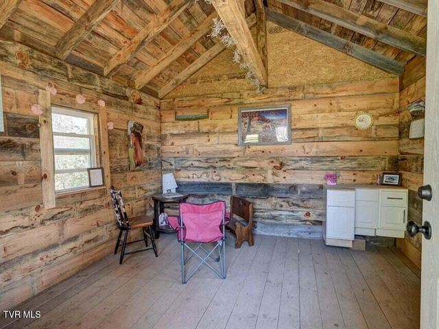 5200 Greene Mountain Road, Greeneville, TN 37743