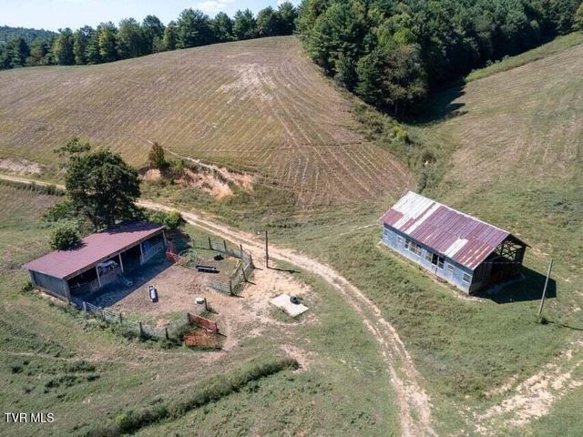 5200 Greene Mountain Road, Greeneville, TN 37743