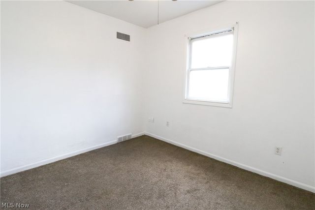 1302 Oregon Avenue, Steubenville, OH 43952