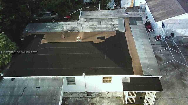 9285 NW 32nd Ct Rd, Miami, FL 33147