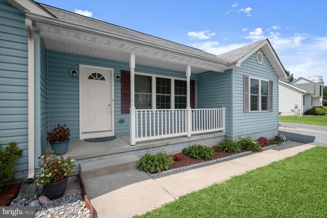 2828 GRAYBILL CT, New Windsor, MD 21776